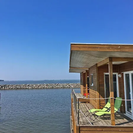 Ferienhaus Floating - Schwimmende - Haus 3 *